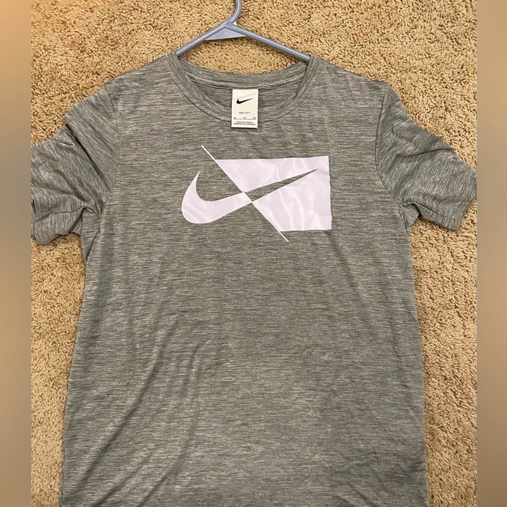 Boys Nike tee shirt